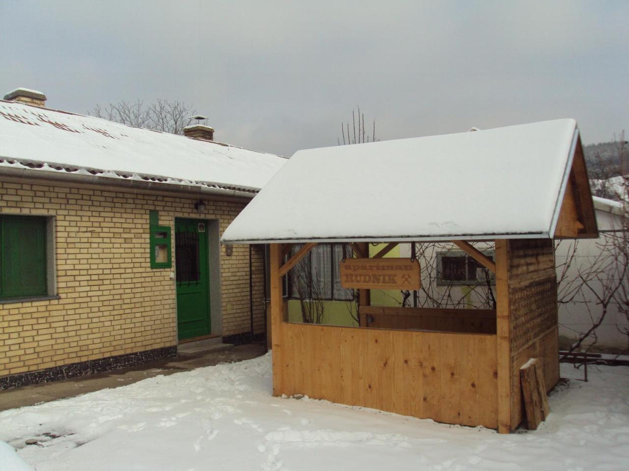 Apartman Rudnik Vrdnik Luaran gambar